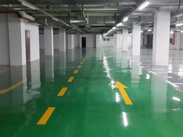 停車場地坪漆使用的是什么，有哪些?