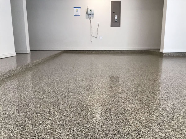 東莞地坪漆施工報價多少，地坪漆施工每平米人工費多少錢